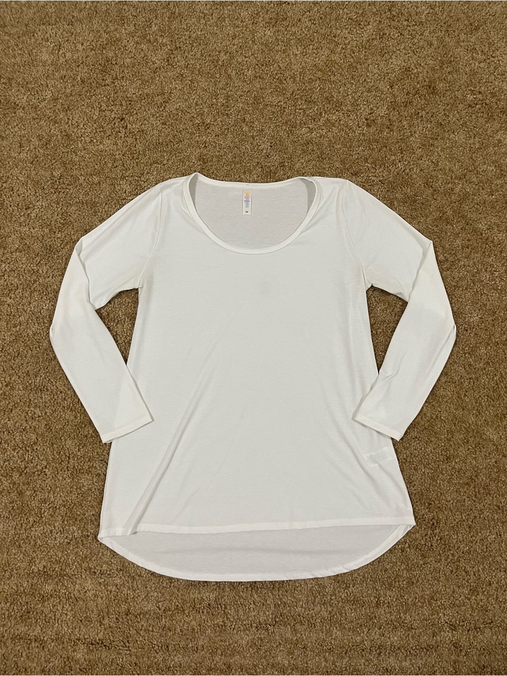 LuLaRoe White Women's 3/4 Sleeve High Low Scoop Neck Top Medium